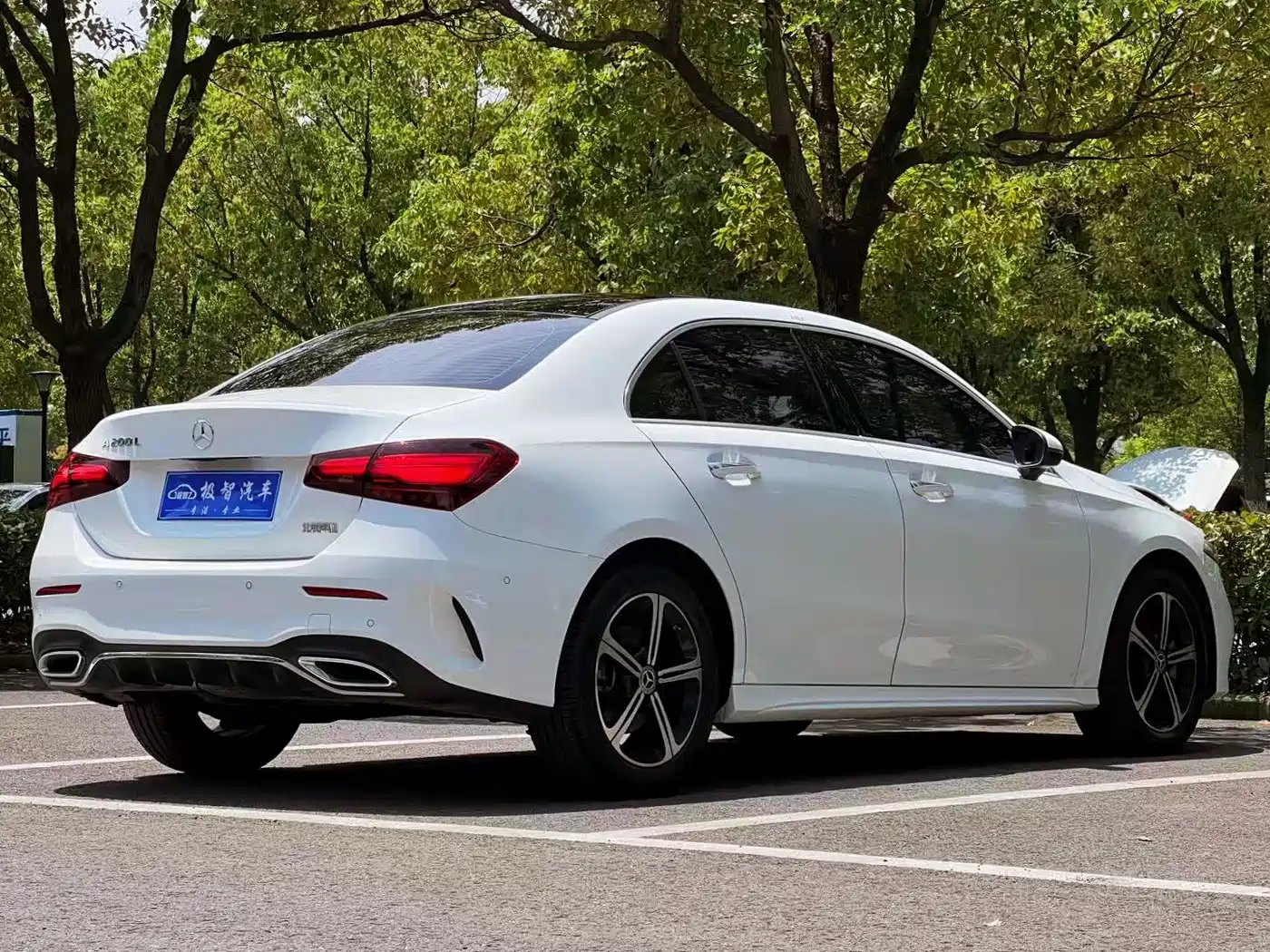 Mercedes-Benz A-Class 2025 A 200 L Fashion Edition фото 5