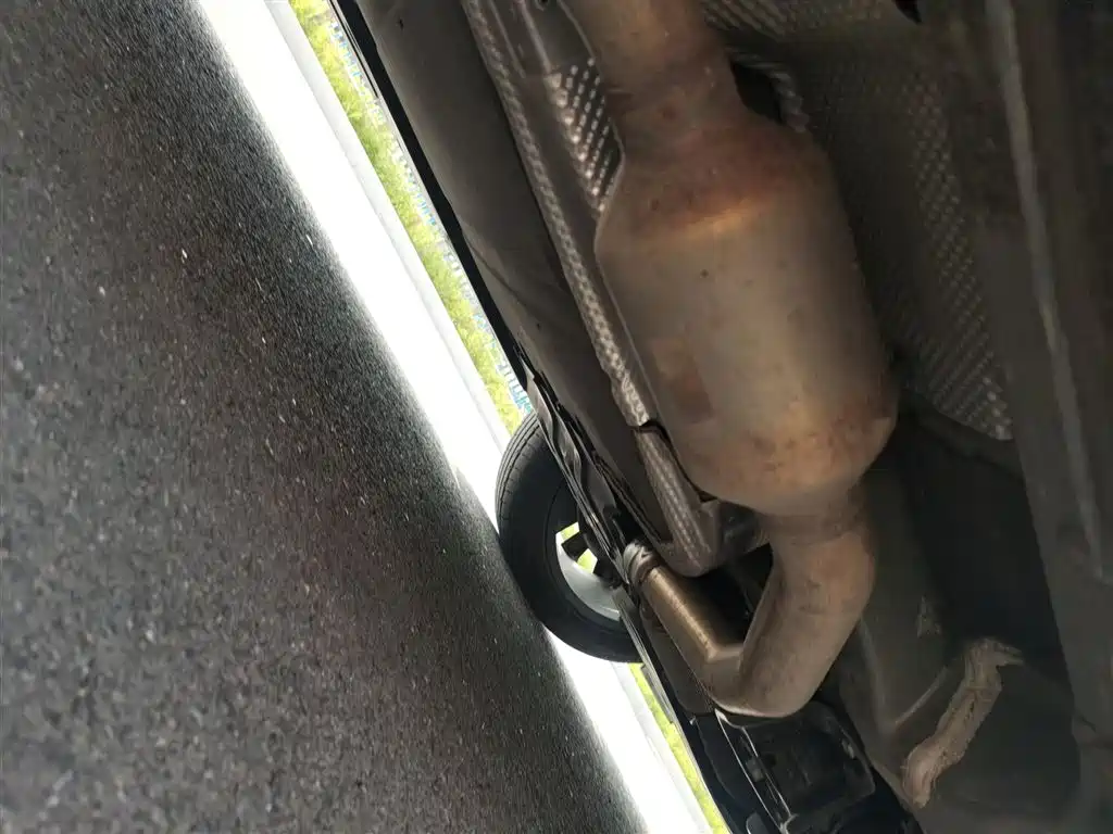 BYD Song PLUS PHEV 2024 Glory Edition DM-i 110km Flagship фото 18
