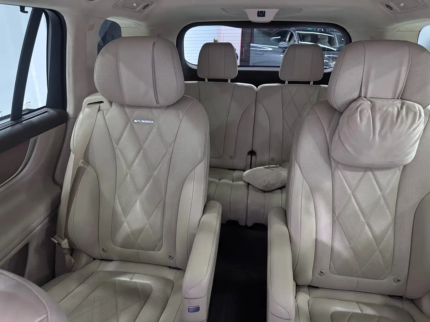 AITO Wenjie AITO M9 2024 Extended Range Ultra 42kWh 6-Seater фото 5