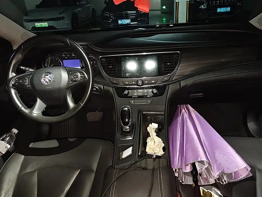 BUICK LACROSSE