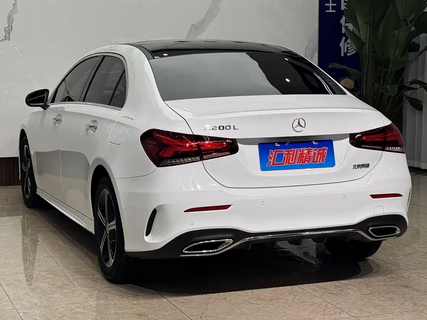 Mercedes-Benz A-Class 2023 A 200 L Fashion фото 4
