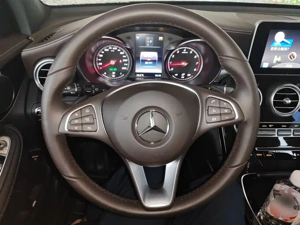 Mercedes-Benz GLC 2016 GLC 260 4MATIC Luxury фото 7