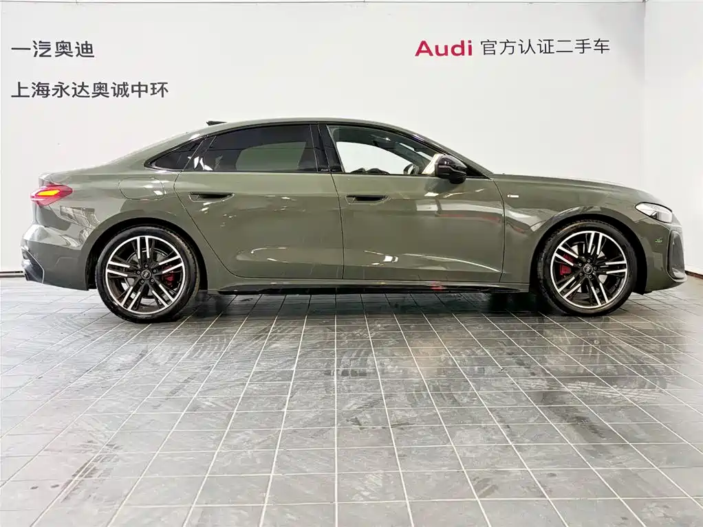 Audi A5L 2025 2.0T Sport Edition quattro фото 3