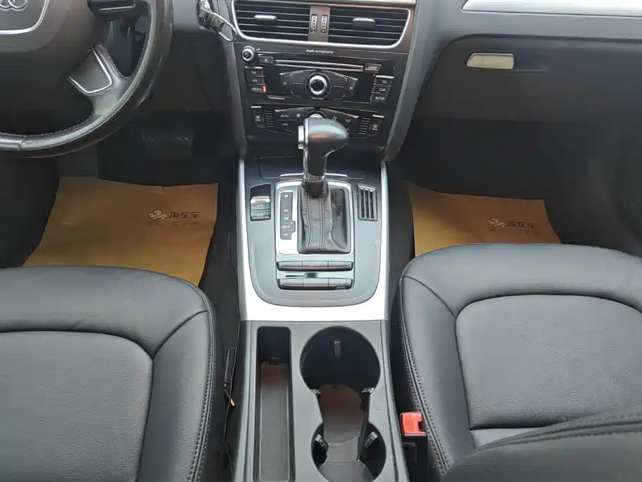 Audi A4L 2016 30 TFSI Collector's Edition Automatic Comfort фото 16