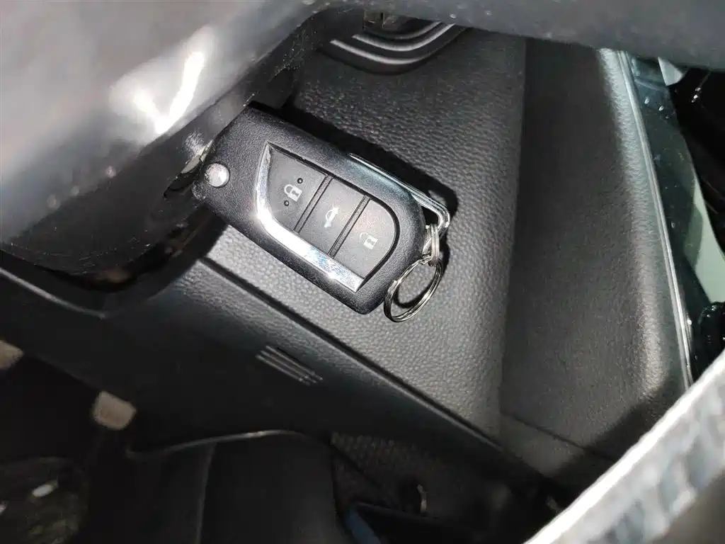 Toyota Levin 2023 TNGA 1.5L CVT Progressive фото 9