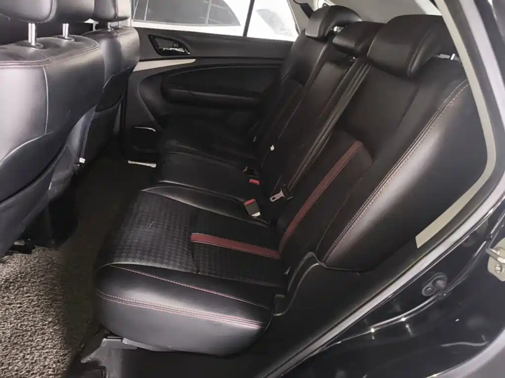 BYD S7 2015 2015 2.0T Automatic Premium
