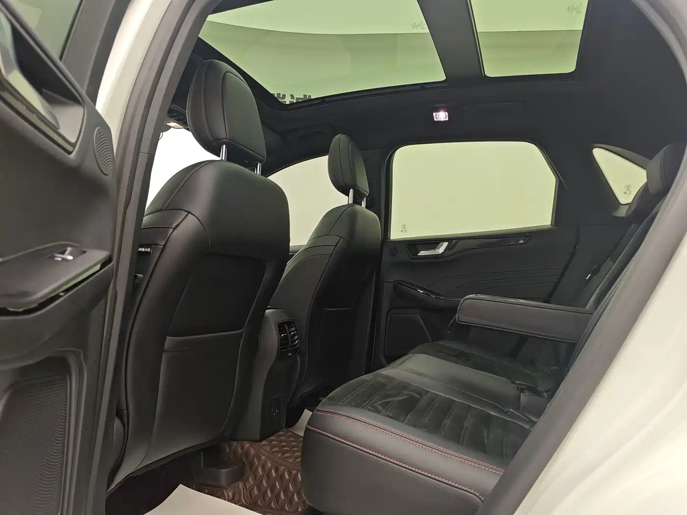 Ford Escape 2021 2020 EcoBoost 245 AWD ST-LINE