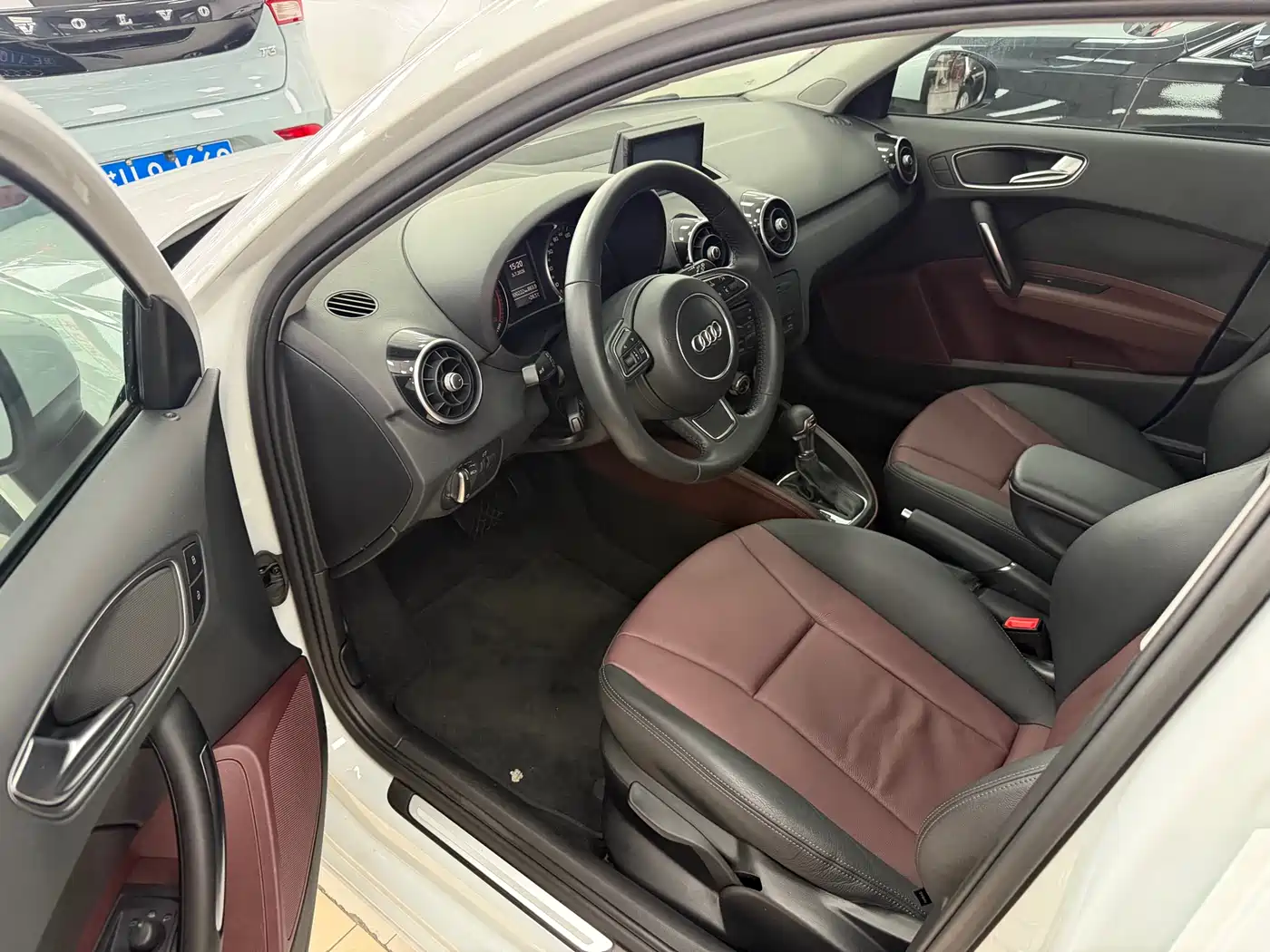 Audi A1 2015 2014 30 TFSI Sportback Comfort