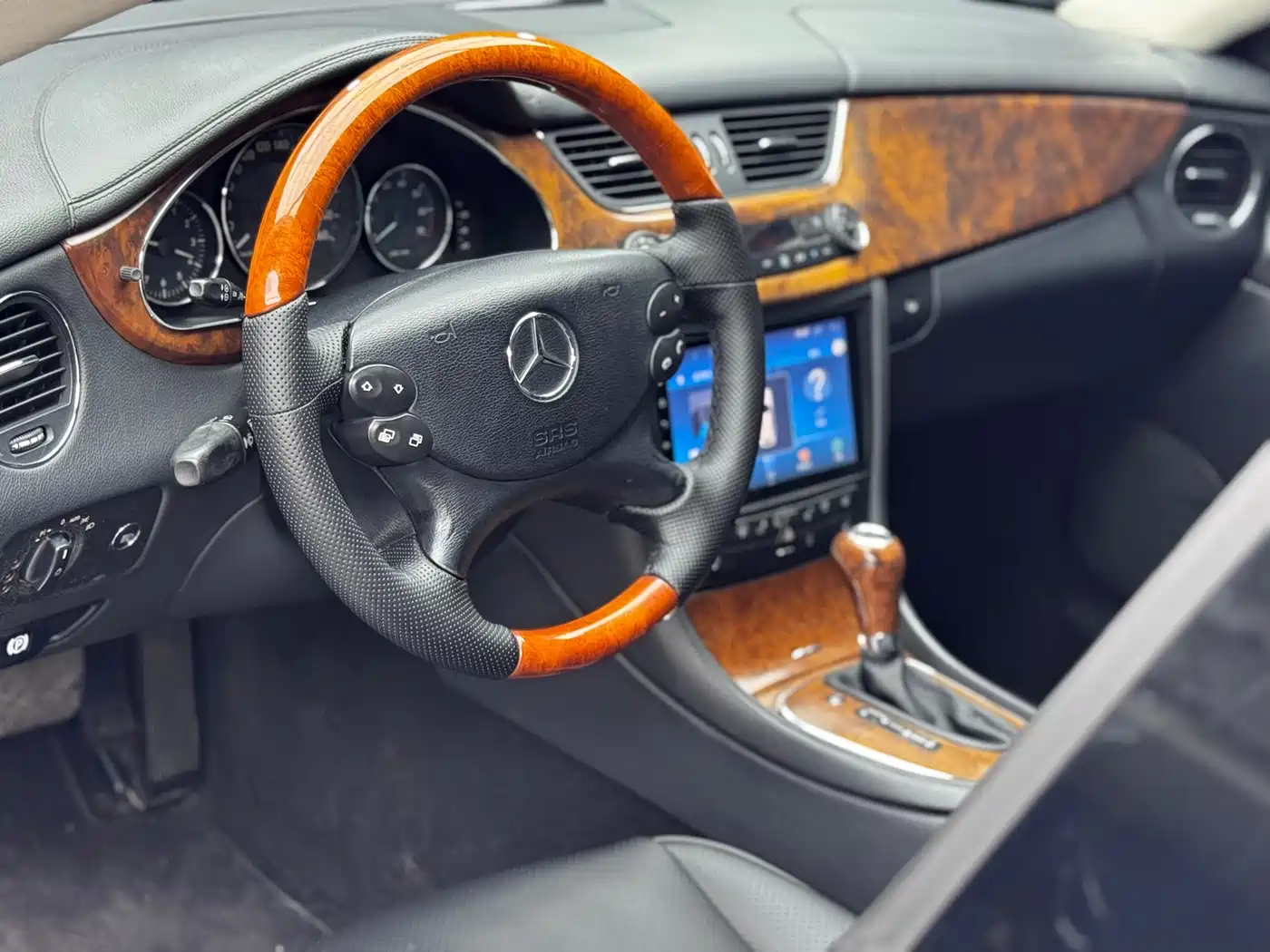 Mercedes-Benz CLS 2007 CLS 500 фото 16
