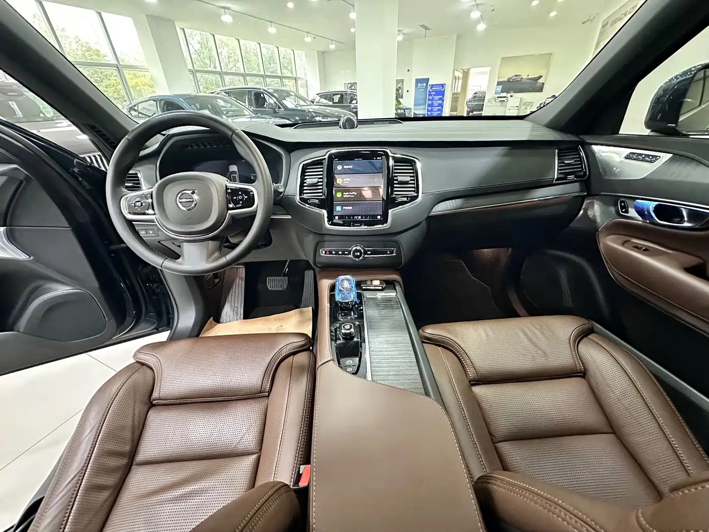 VOLVO XC90 PLUG IN HYBRID