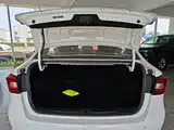 Фото 19 - Roewe i5
