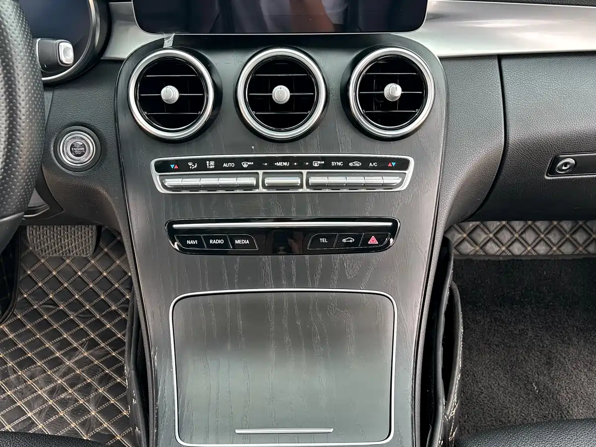Mercedes-Benz C-Class 2020 C 200 L Fashion Sport фото 13