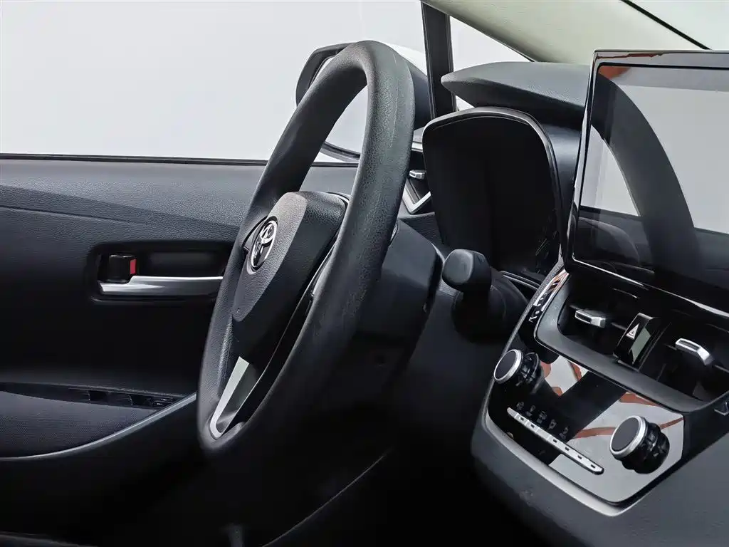 Toyota Corolla 2021 TNGA 1.5L CVT Elite Edition фото 22