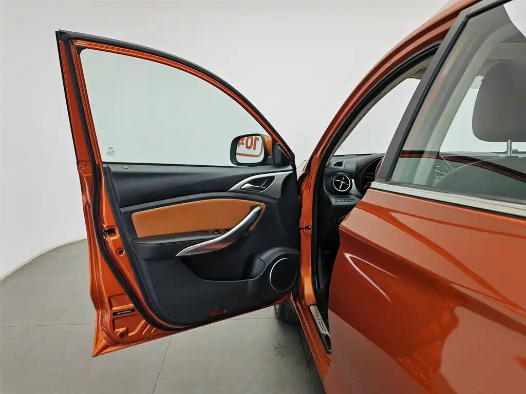 BYD Song 2016 1.5TI Manual Premium фото 8