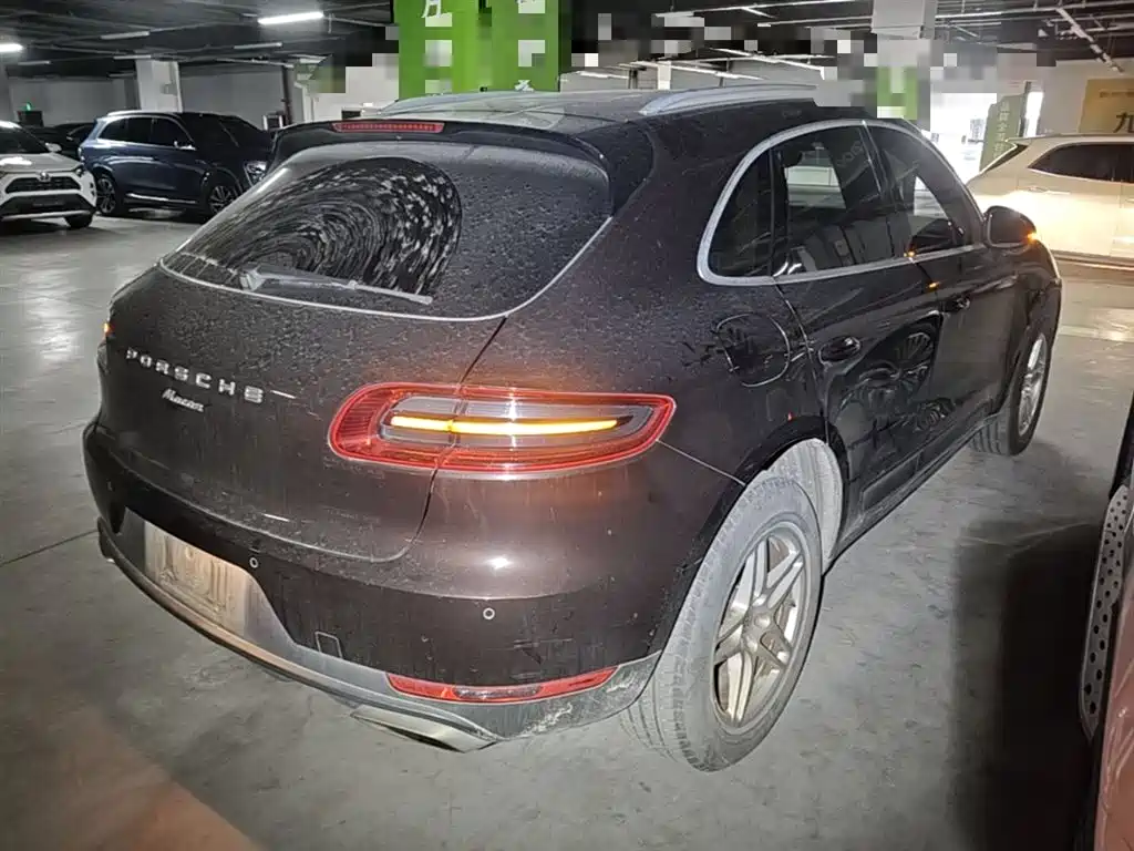 Porsche Macan 2016 Macan 2.0T фото 7