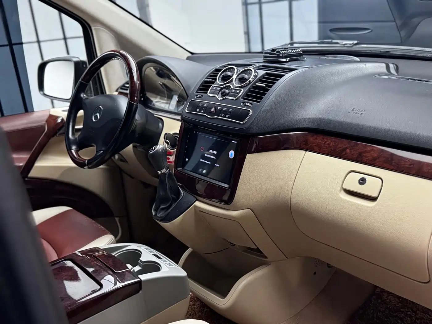 Mercedes-Benz Viano 2012 2.5L Premium Edition фото 14