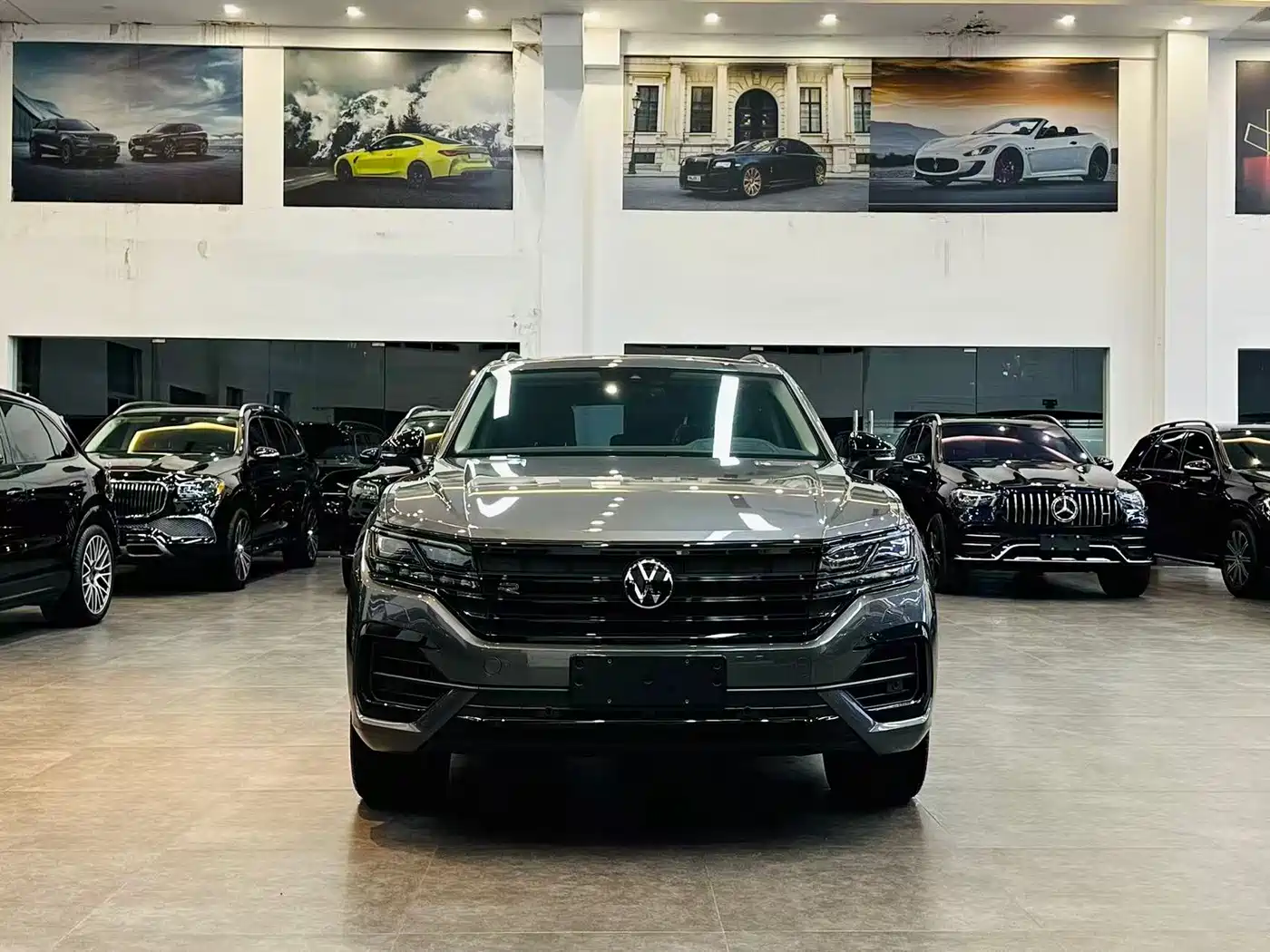 VOLKSWAGEN TOUAREG