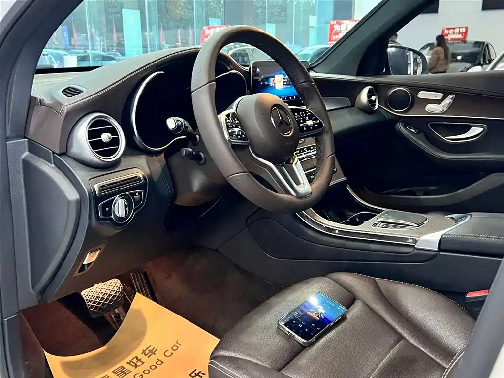 Mercedes-Benz GLC 2022 Facelift GLC 300 L 4MATIC Dynamic Collector's Edition фото 20