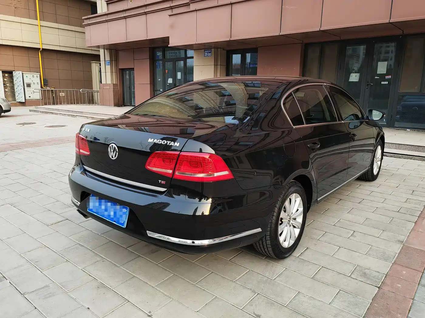 Volkswagen Magotan 2015 1.8TSI Luxury фото 4