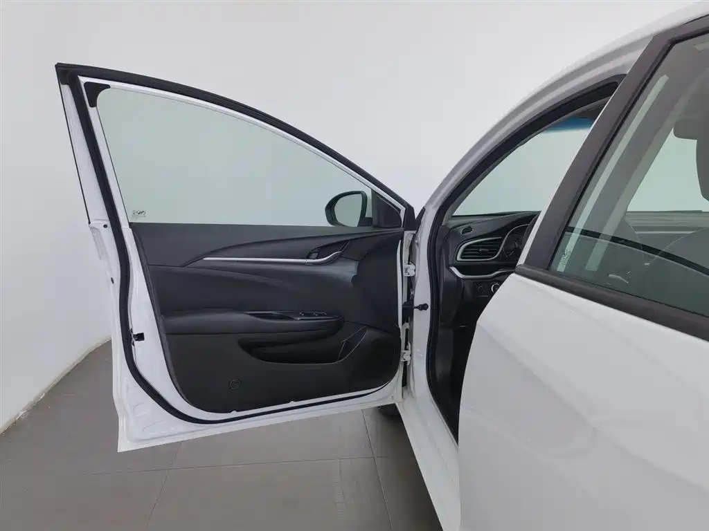 Buick Excelle 2021 1.3T Auto Mild Hybrid Elite фото 8