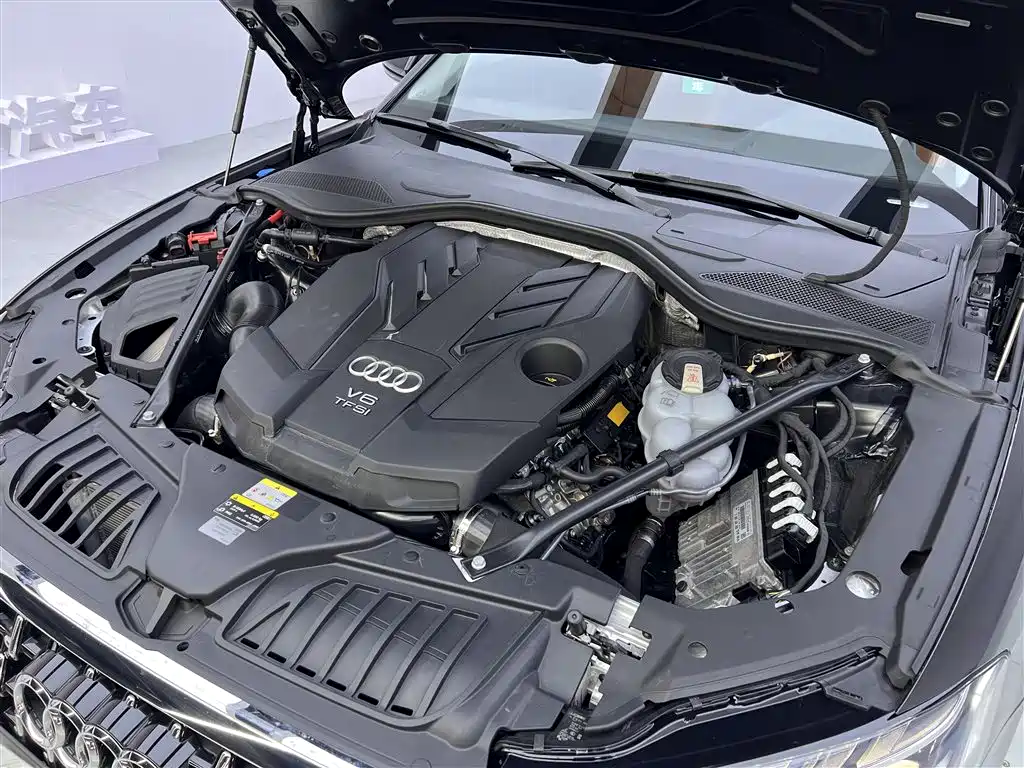 Audi A8 2024 Model A8L 50 TFSI quattro Premium Selection фото 12
