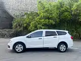 Фото 5 - Baojun 310W