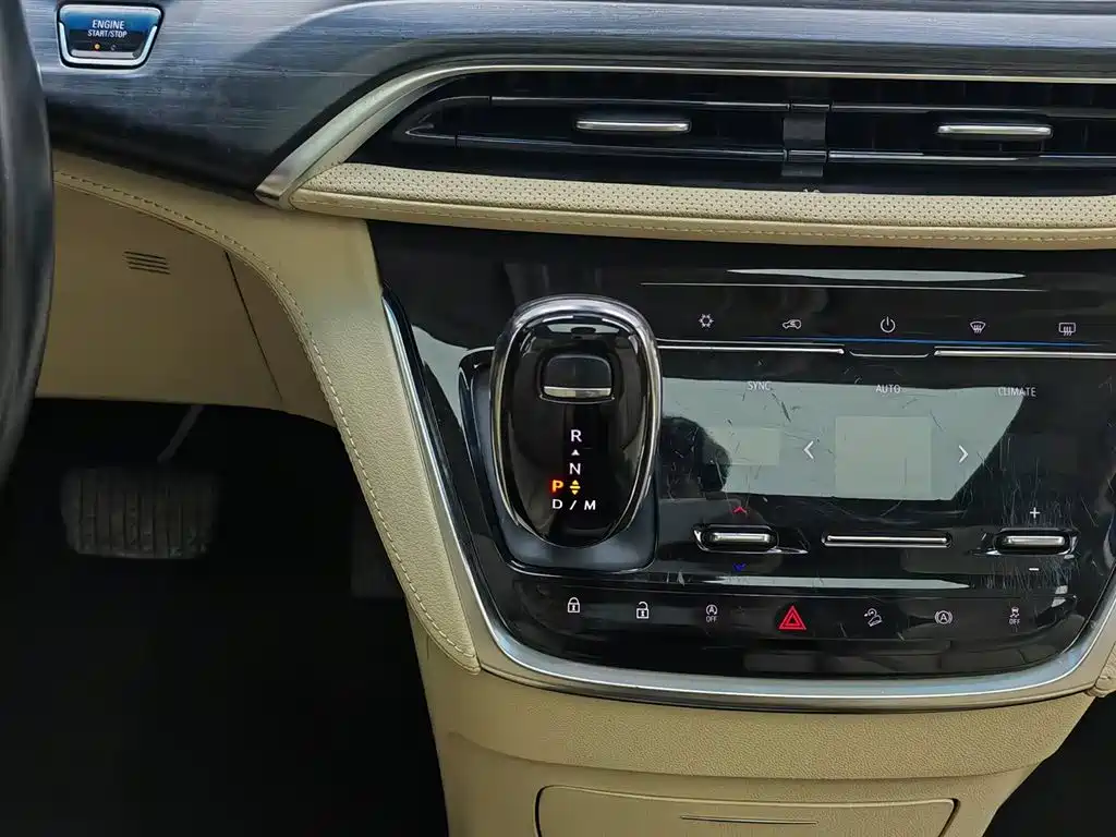 Buick GL8 2022 ES Landmark 653T Premium фото 13