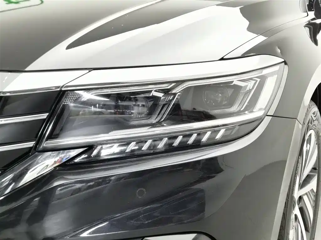 Volkswagen Passat New Energy 2020 430PHEV Hybrid Luxury (China VI) фото 7