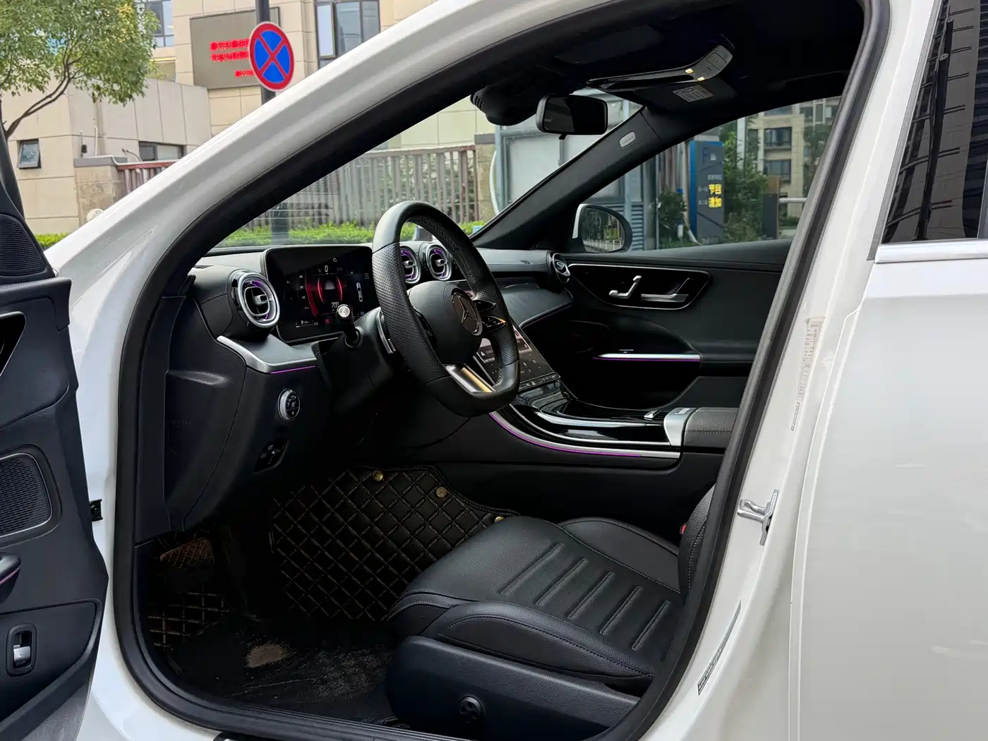 Mercedes-Benz C-Class 2022 Facelift C 200 L Sport фото 4