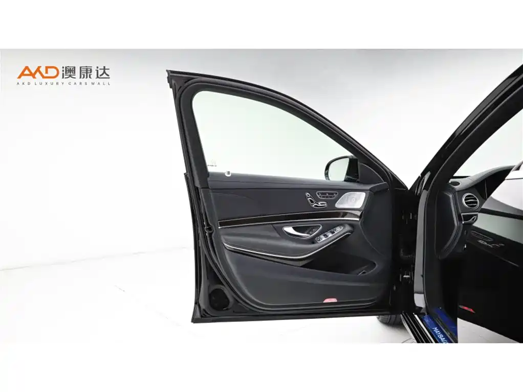 Mercedes-Benz Maybach S-Class 2020 S 450 4MATIC Collector's Edition фото 10