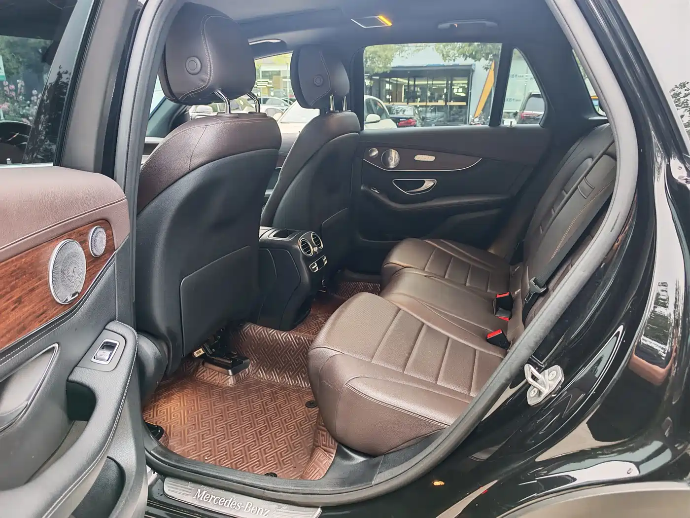Mercedes-Benz GLC 2020 GLC 300 L 4MATIC Luxury фото 9