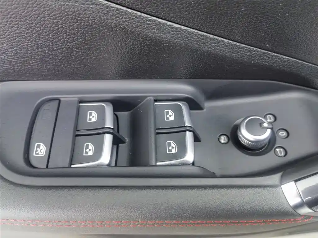 Audi Q2L 2022 35 TFSI Progressive Dynamic фото 9