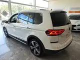 Photo 5 - Volkswagen Touran