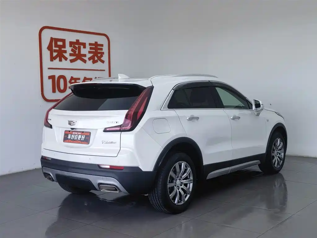 Cadillac XT4 2018 Model 28T 2WD Luxury фото 2