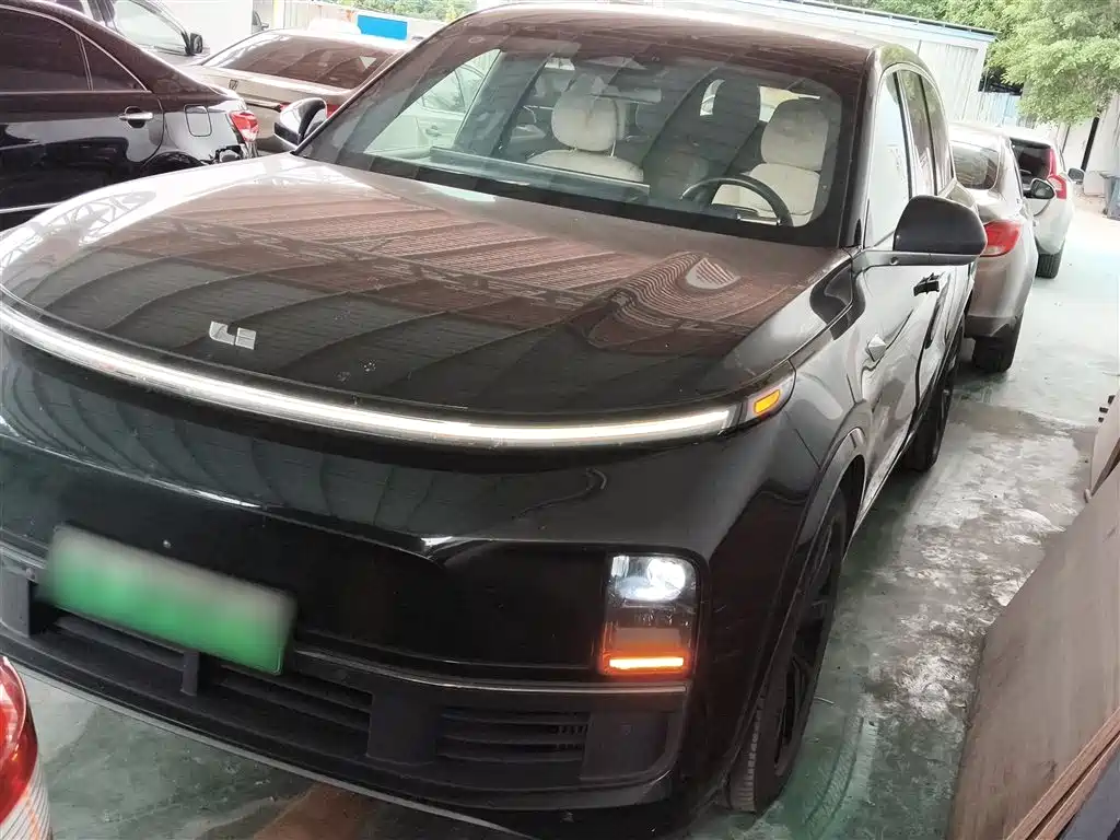 Li Auto Li L8 2023 Pro