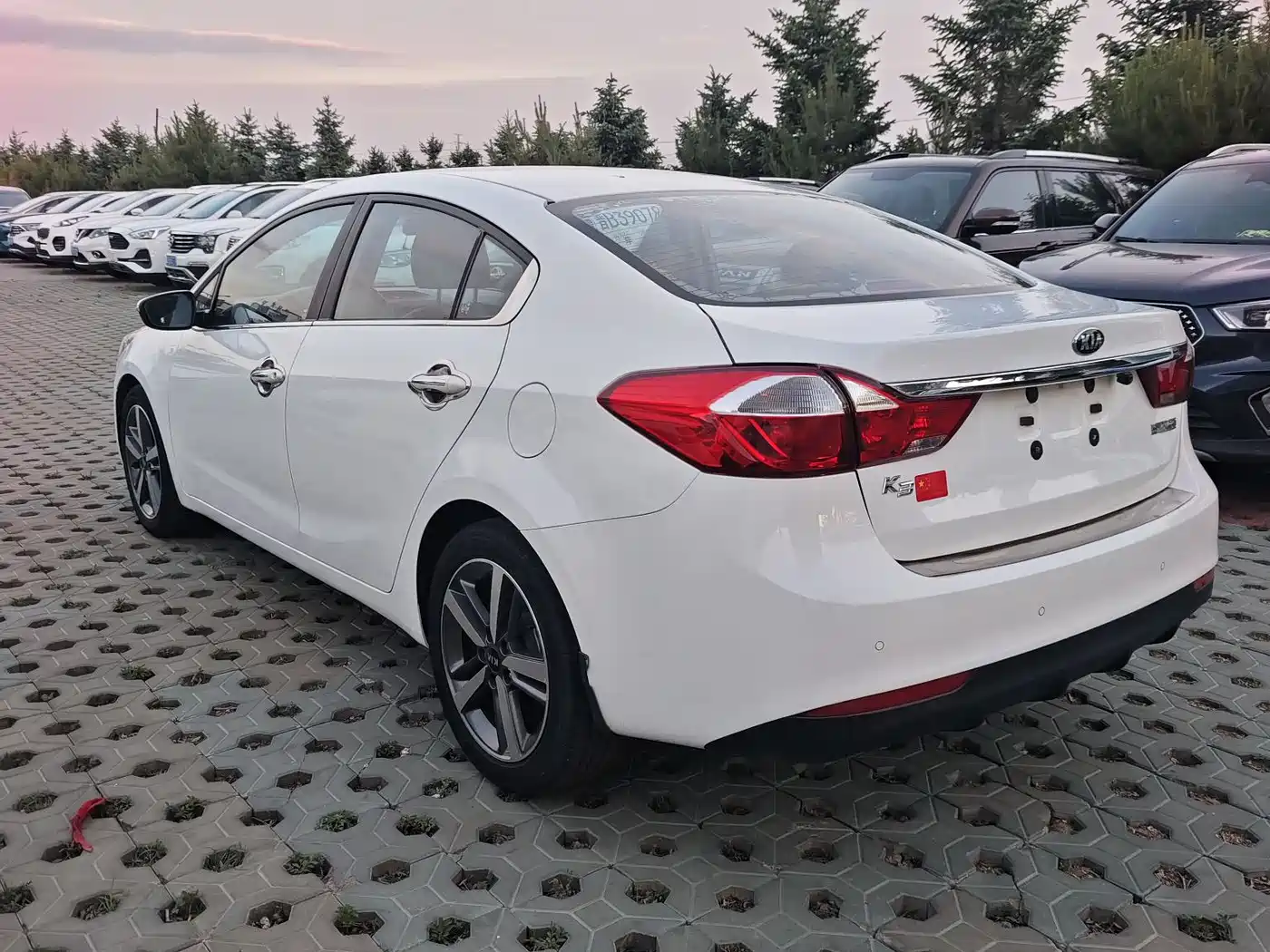 Kia K3 2016 1.6L Automatic GLS фото 9