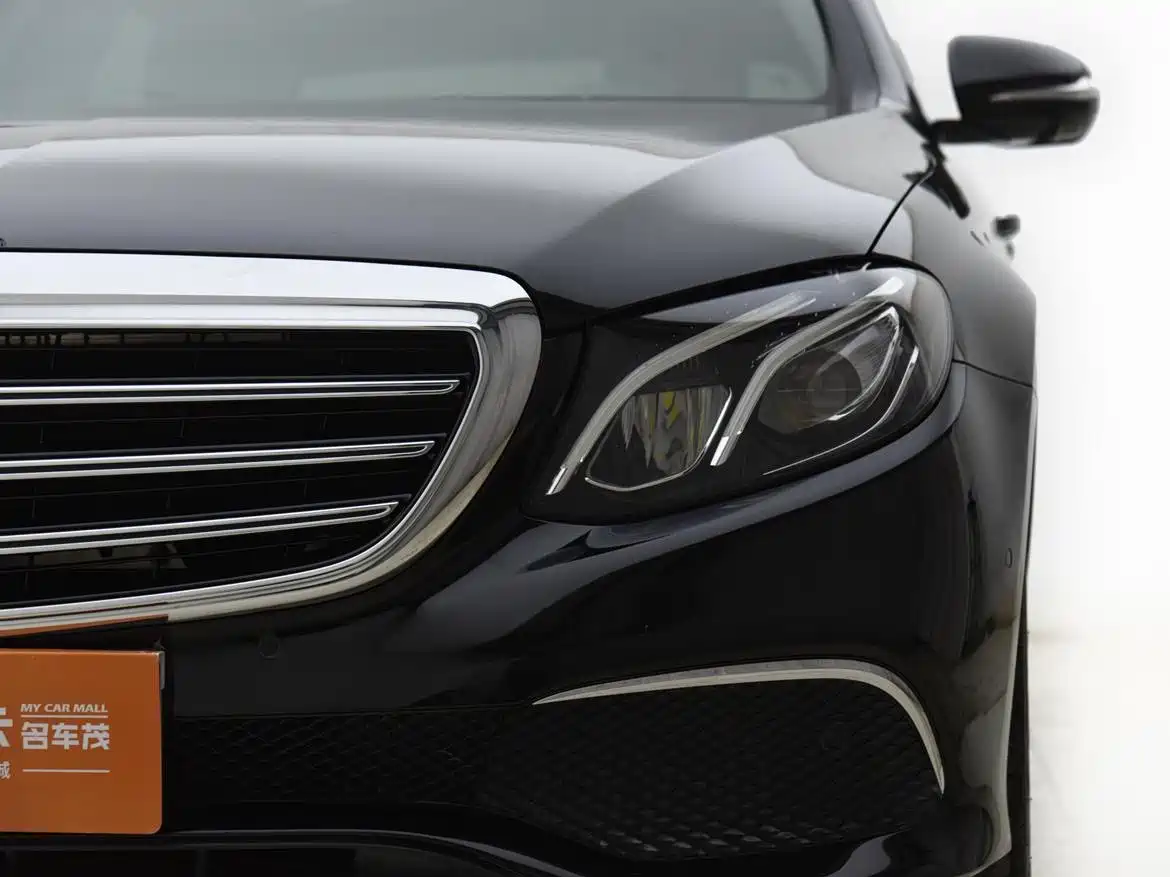 Mercedes-Benz E-Class 2020 E 300 L Fashion фото 3