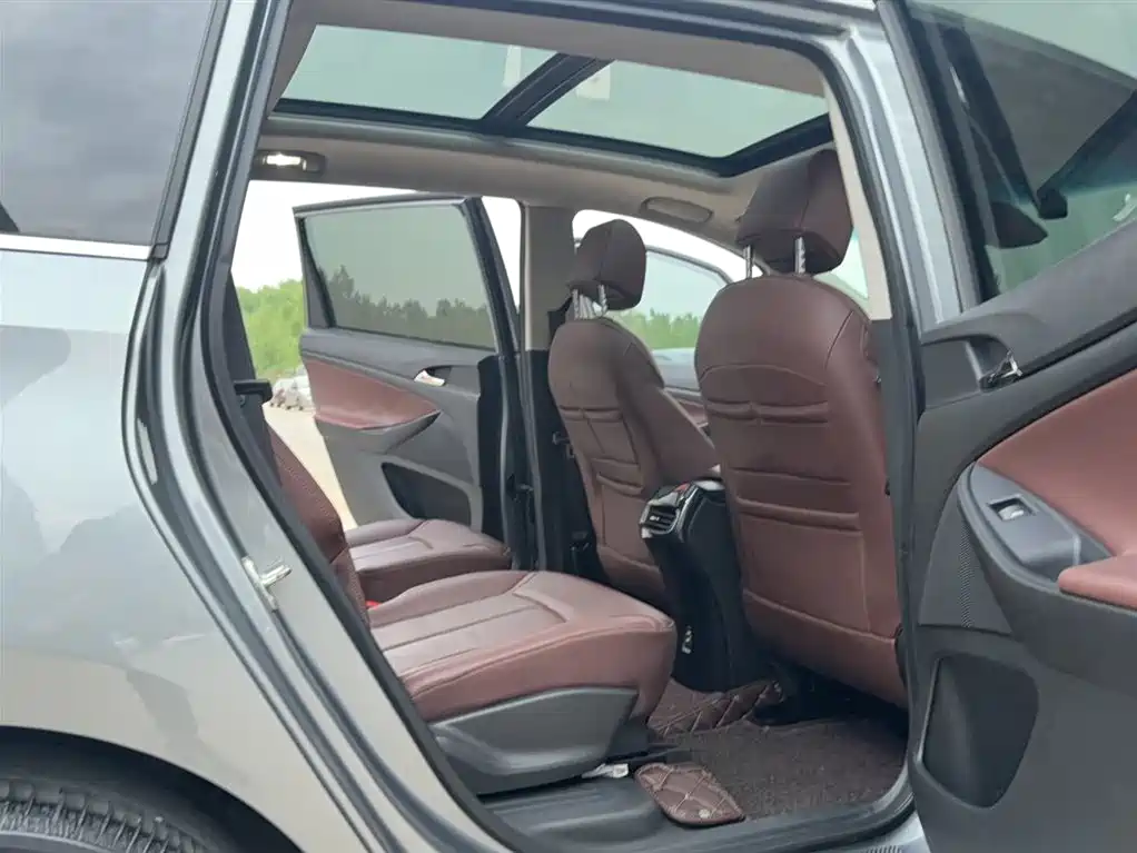 Buick GL6 2019 18T 6-seat Connected Luxury China VI фото 22