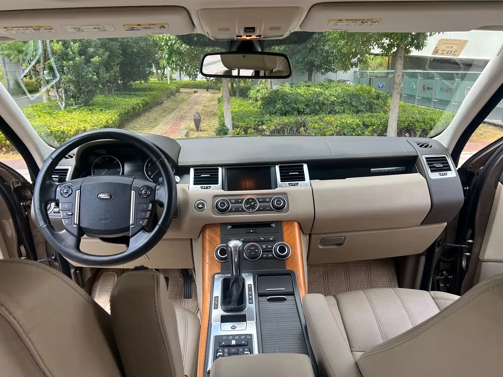 Photo 5 - Land Rover Range Rover Sport