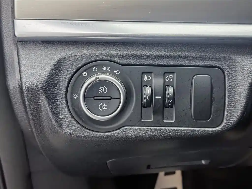 Haval H7 2017 Red Label H7 2.0T Automatic Luxury Model фото 21