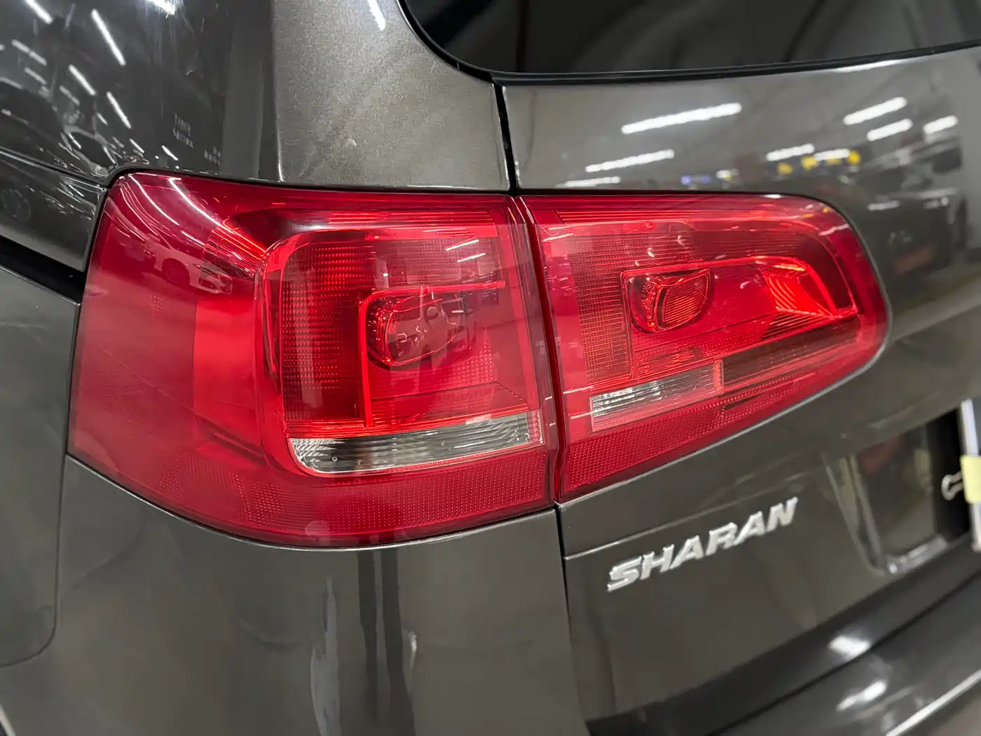Volkswagen Sharan 2015 1.8TSI Comfort фото 13