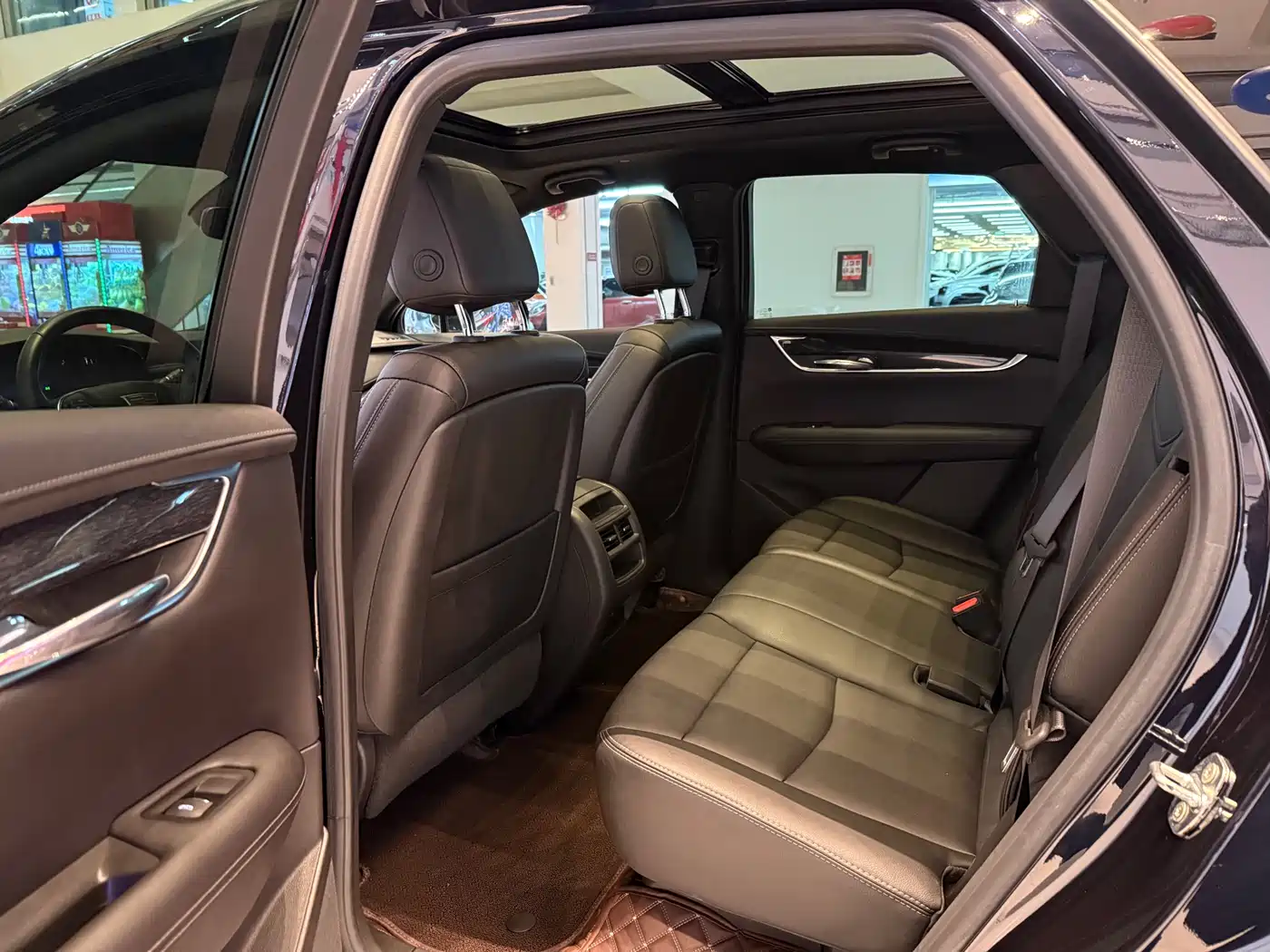 CADILLAC XT5