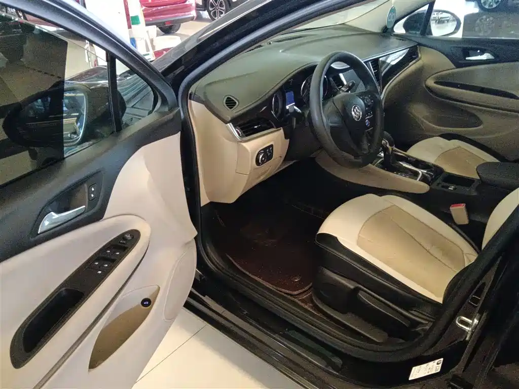 Buick Verano 2018 Sedan 15S Automatic Progressive фото 16