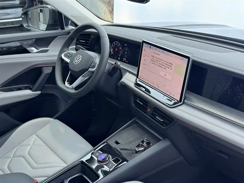 Volkswagen Tayron 2025 Tayron L 330TSI 2WD Elite фото 22