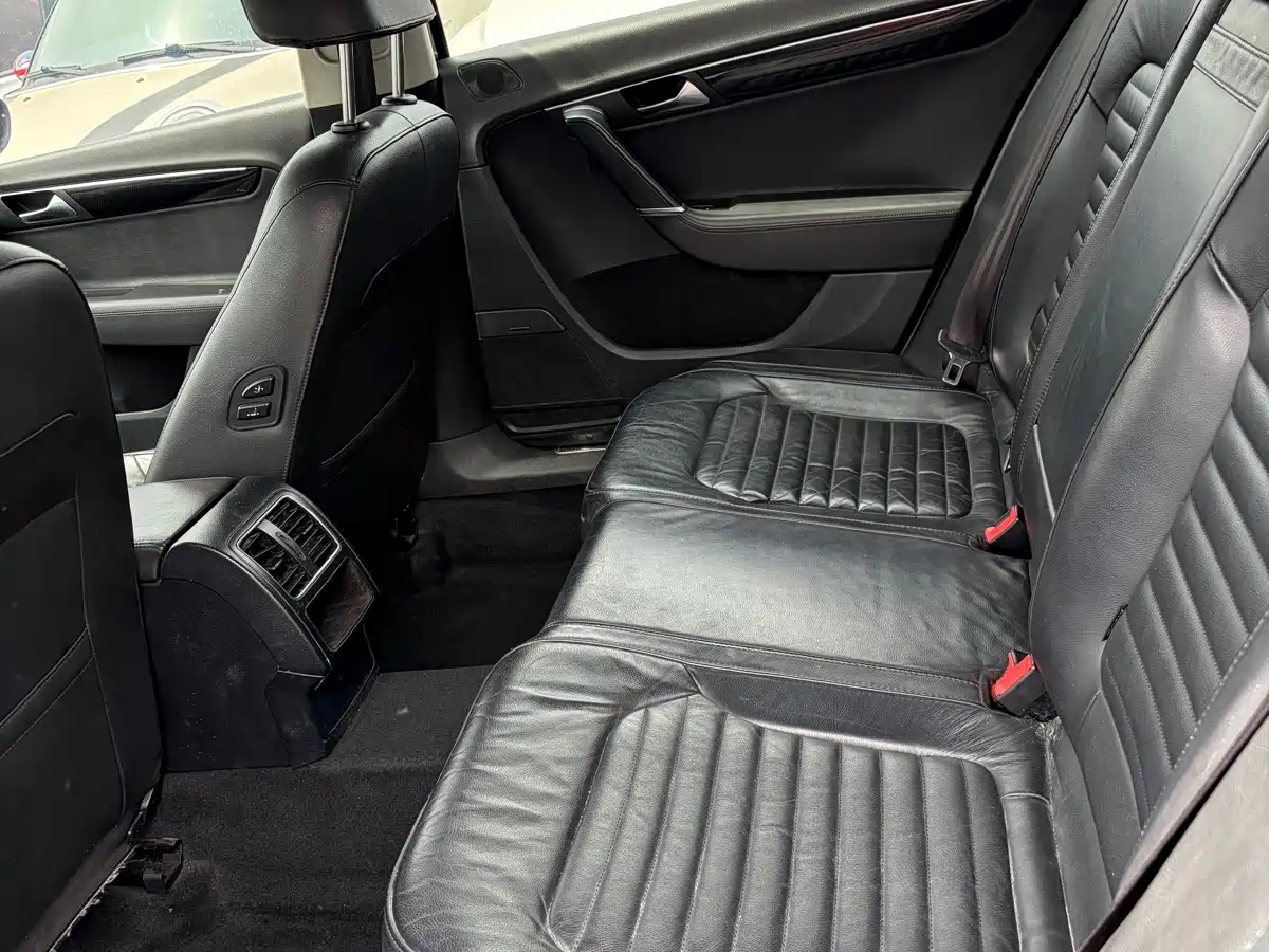Volkswagen Magotan 2013 1.8TSI Luxury фото 8