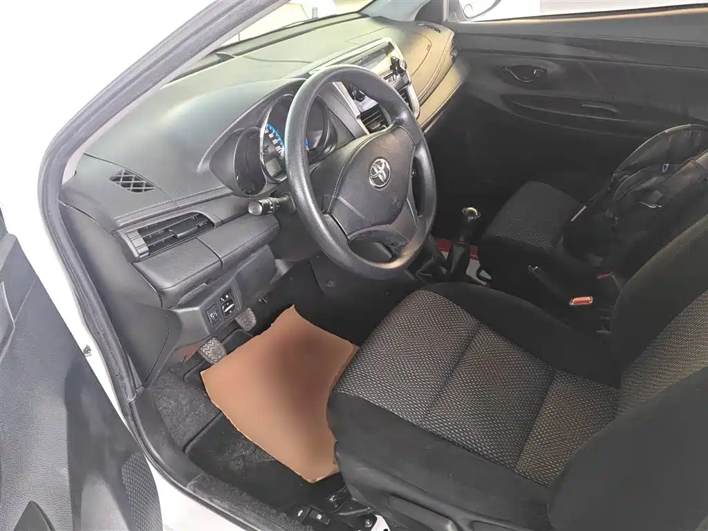 Toyota Vios 2019 1.5L Manual Chuangxing Edition фото 12