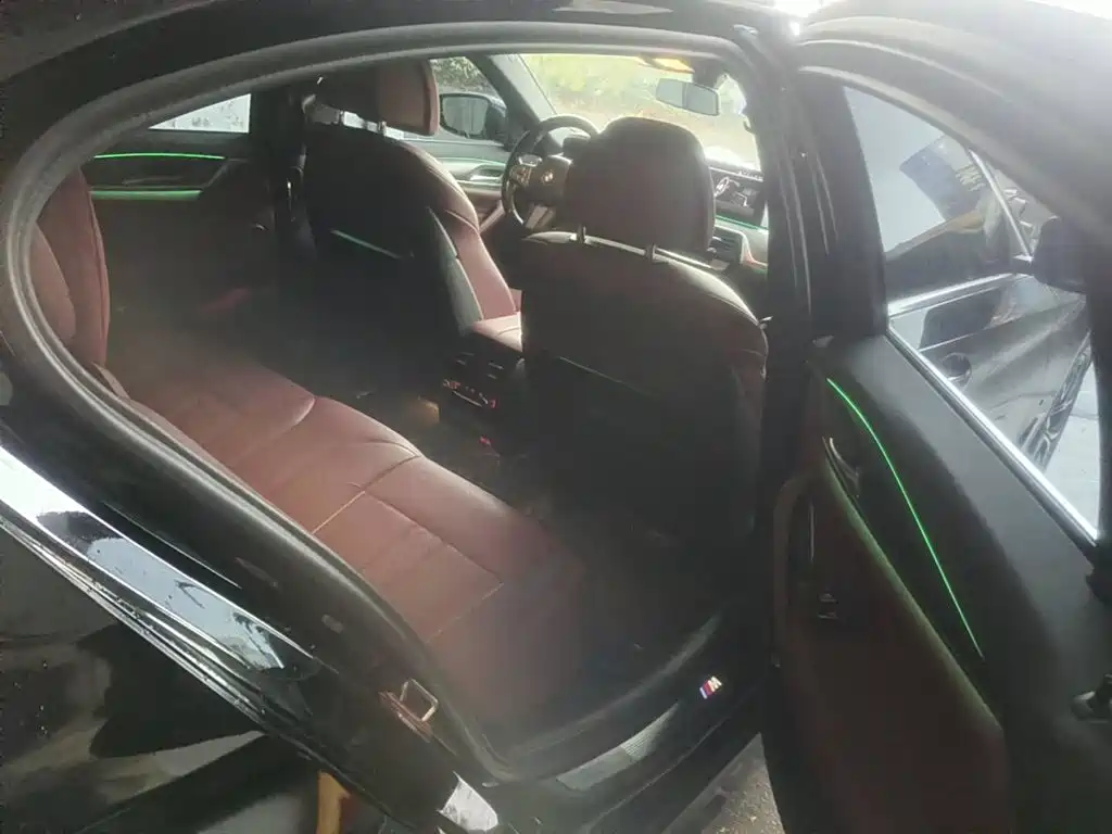 BMW 5 Series, миниатюра 11