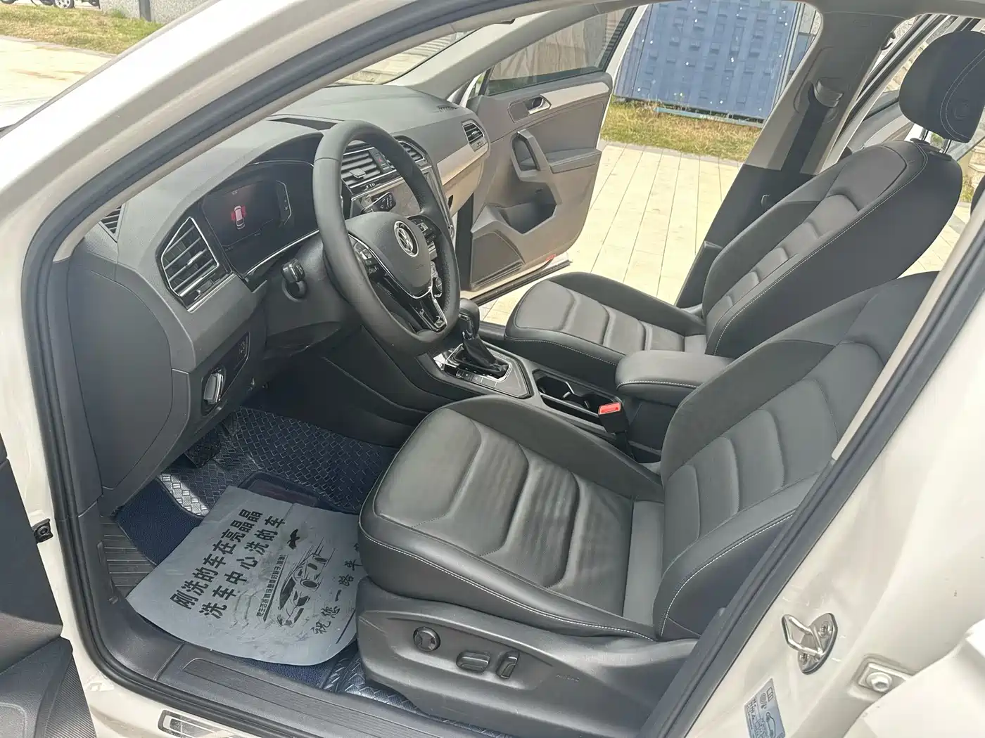 Volkswagen Tiguan L 2020 330TSI Auto 2WD Panorama Comfort China VI фото 6