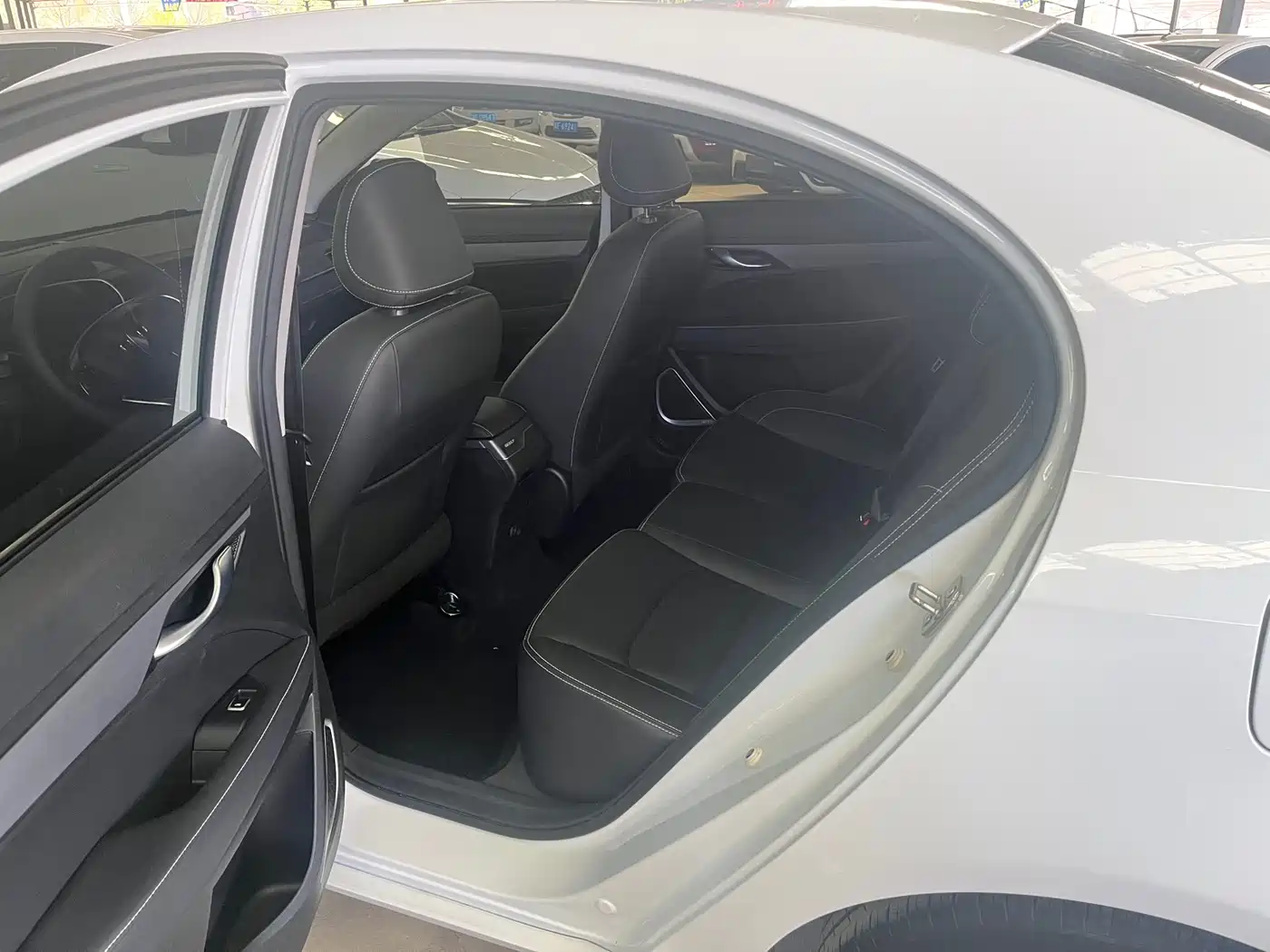 GEELY AUTOMOBILE EMGRAND