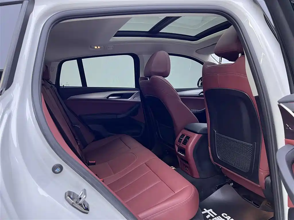 BMW X4 2022 xDrive 25i M Sport Package фото 17
